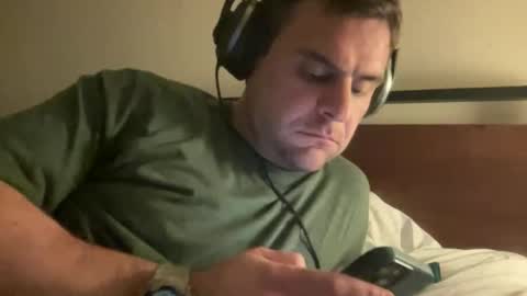 tyler_343422 online show from May 18, 2026, 3:57 am
