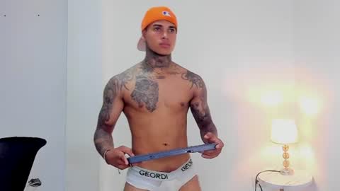 tyler_bell_ online show from July 7, 2026, 6:47 am