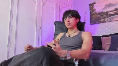 Snapshot of tyler_durtenn chatting on July 23, 2026, 2:42 am Tyler online show from July 23, 2026, 2:42 am