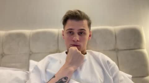 tyler_garrner online show from September 20, 2025, 6:42 pm