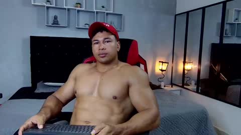 Snapshot of tyler_hank1 chatting on March 12, 2025, 11:42 am tyler_hank1 online show from March 12, 2025, 11:42 am