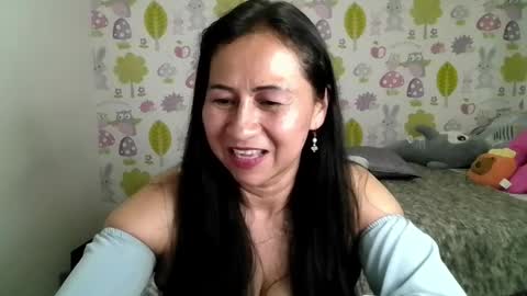 Tyna online show from April 28, 2026, 2:27 am