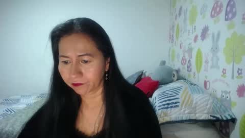 Snapshot of tyna_b chatting on June 9, 2026, 11:00 am Tyna online show from June 9, 2026, 11:00 am