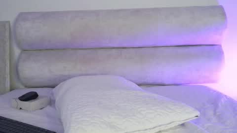 Tyna online show from March 5, 2026, 8:05 pm