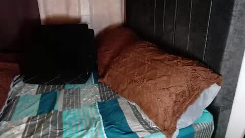 Snapshot of tyra_stone1 chatting on February 20, 2025, 9:09 pm tyra_stone1 online show from February 20, 2025, 9:09 pm