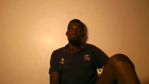 Snapshot of uae_love chatting on June 10, 2026, 11:42 am uae_love online show from June 10, 2026, 11:42 am