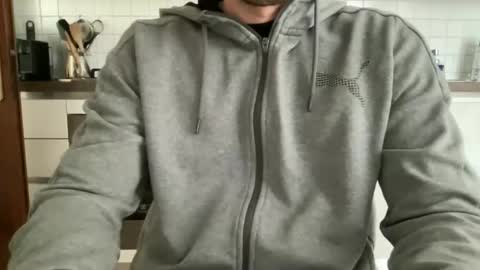 Snapshot of uddupugg chatting on April 2, 2026, 1:42 pm uddupugg online show from April 2, 2026, 1:42 pm