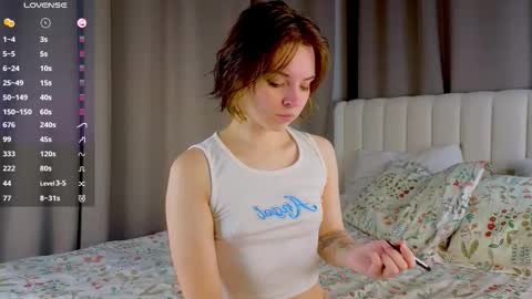 Snapshot of udeleclive chatting on October 16, 2025, 3:13 pm Polly online show from October 16, 2025, 3:13 pm