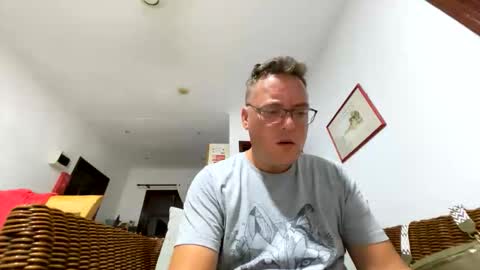 Snapshot of ueberdruck01 chatting on October 16, 2025, 10:44 pm ueberdruck01 online show from October 16, 2025, 10:44 pm