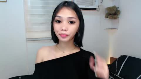 Snapshot of ughliah chatting on October 20, 2025, 2:01 am urbbgirl alliah online show from October 20, 2025, 2:01 am