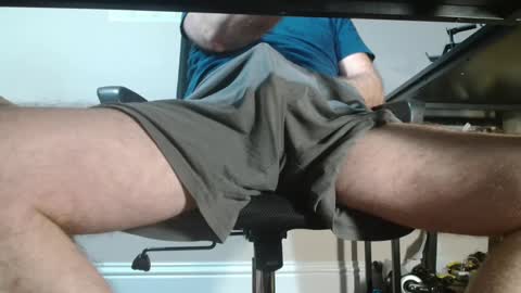 Snapshot of ukguynxtdr chatting on December 29, 2024, 2:49 am ukguynxtdr online show from December 29, 2024, 2:49 am