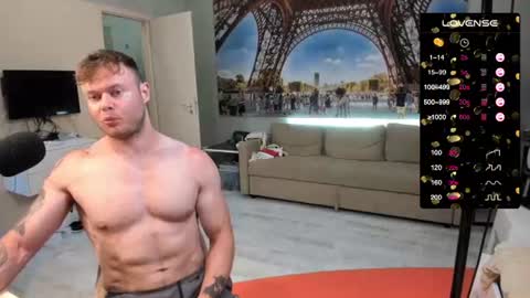 Snapshot of ukgymboy chatting on June 27, 2026, 12:22 pm James Iron online show from June 27, 2026, 12:22 pm