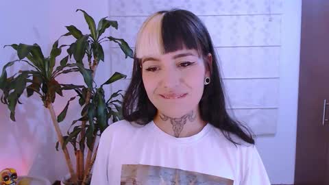 Snapshot of ulala_martina chatting on September 20, 2025, 3:29 am Martina online show from September 20, 2025, 3:29 am