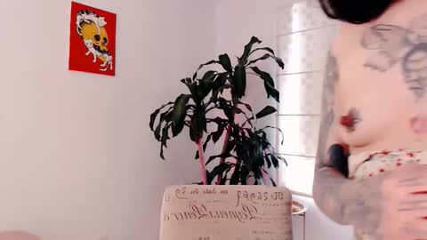 Snapshot of ulala_martina chatting on November 13, 2025, 6:51 pm Martina online show from November 13, 2025, 6:51 pm