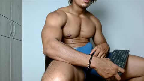 Snapshot of ulisess15 chatting on July 1, 2026, 4:58 am Felipe model independent online show from July 1, 2026, 4:58 am