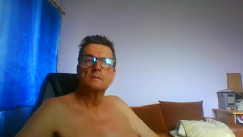 ulmeni4 online show from August 6, 2026, 1:46 pm