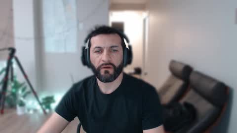 Snapshot of ultratoaster chatting on January 5, 2025, 11:22 pm ultratoaster online show from January 5, 2025, 11:22 pm