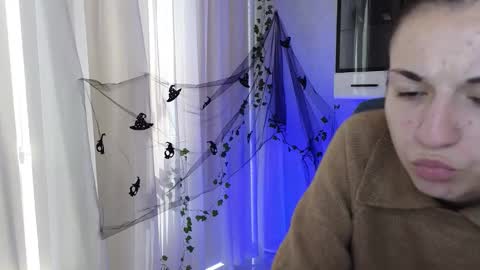 Snapshot of ulyanix chatting on October 26, 2025, 6:19 am Ulyana online show from October 26, 2025, 6:19 am