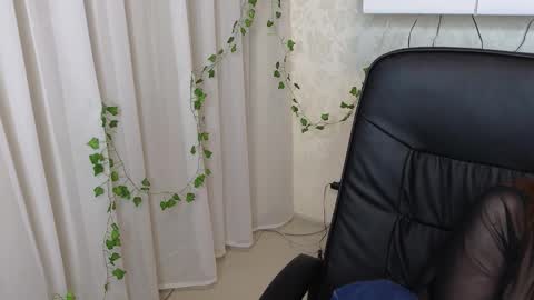 Ulyana online show from February 15, 2026, 5:04 am