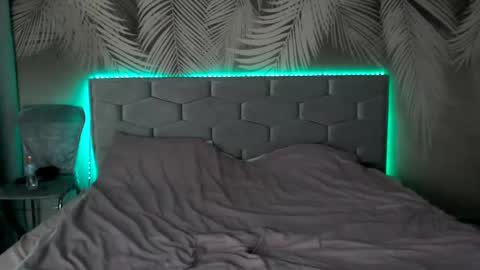 Snapshot of ulystar chatting on February 7, 2025, 6:24 am Ulyana online show from February 7, 2025, 6:24 am