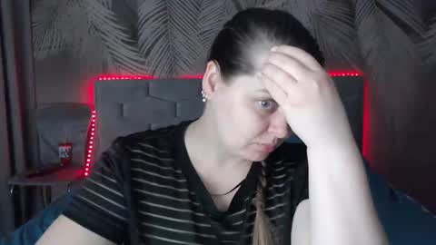 Snapshot of ulystar chatting on February 24, 2025, 12:59 pm Ulyana online show from February 24, 2025, 12:59 pm