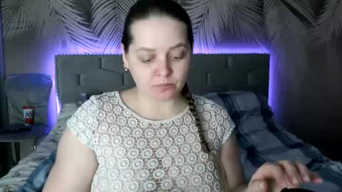 Snapshot of ulystar chatting on February 27, 2025, 10:15 am Ulyana online show from February 27, 2025, 10:15 am