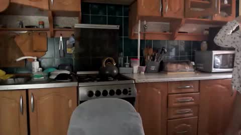 Snapshot of ulystar chatting on November 15, 2025, 6:22 am Ulyana online show from November 15, 2025, 6:22 am