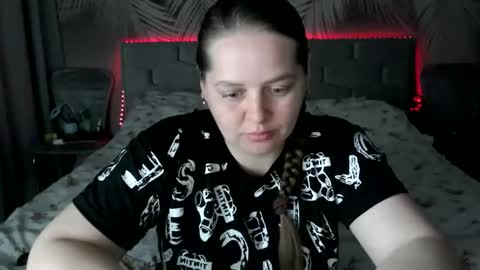 Snapshot of ulystar chatting on May 12, 2026, 6:32 am Ulyana online show from May 12, 2026, 6:32 am