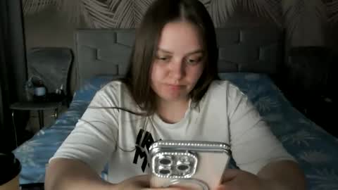 Snapshot of ulystar chatting on May 25, 2026, 7:25 am Ulyana online show from May 25, 2026, 7:25 am