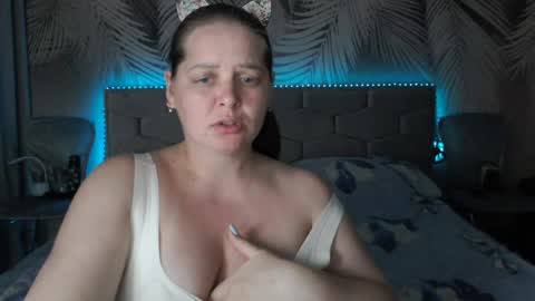 Snapshot of ulystar chatting on July 7, 2026, 7:09 am Ulyana online show from July 7, 2026, 7:09 am