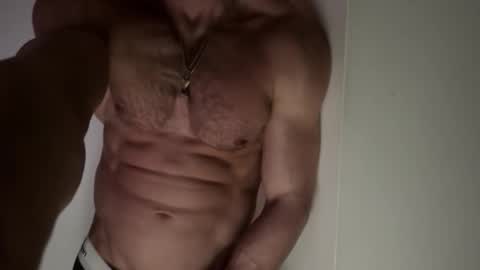 Snapshot of um_cammusc chatting on March 8, 2026, 11:19 pm Um CM online show from March 8, 2026, 11:19 pm