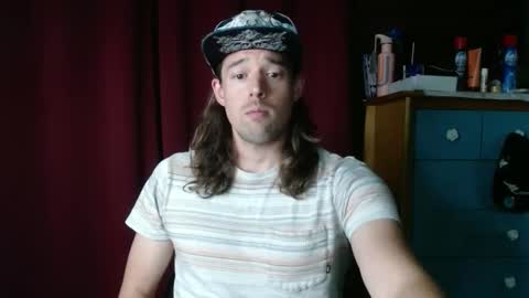 Snapshot of umphreak42 chatting on September 28, 2025, 6:46 pm Andrew online show from September 28, 2025, 6:46 pm