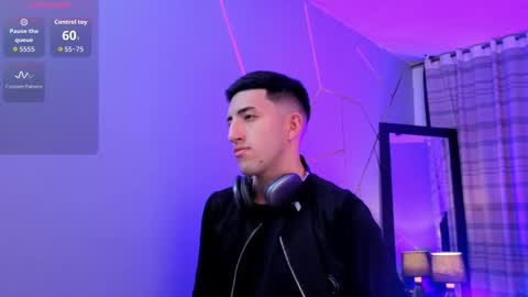 un_sluttyy online show from December 4, 2025, 11:19 am