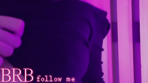 Snapshot of una_medisson chatting on February 7, 2025, 1:22 pm Una online show from February 7, 2025, 1:22 pm