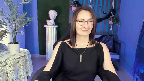 Snapshot of unatera chatting on October 23, 2025, 5:18 am UnaTera online show from October 23, 2025, 5:18 am