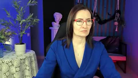 Snapshot of unatera chatting on October 24, 2025, 5:26 am UnaTera online show from October 24, 2025, 5:26 am