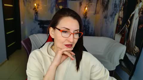 Snapshot of unatera chatting on March 27, 2026, 7:03 am UnaTera online show from March 27, 2026, 7:03 am