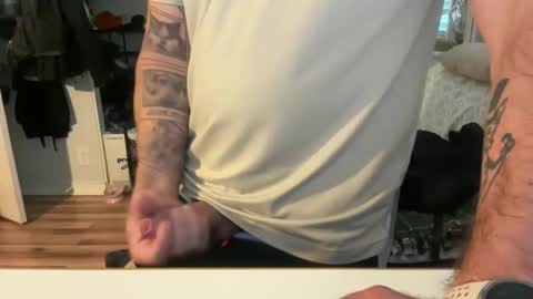 Snapshot of uncutbeard129840 chatting on December 5, 2025, 12:19 am uncutbeard129840 online show from December 5, 2025, 12:19 am