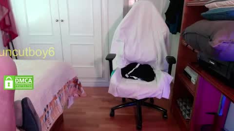 Uncut online show from March 3, 2025, 1:10 am