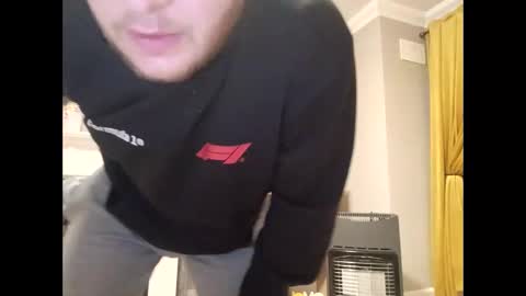 uncutcock44777 online show from December 31, 2024, 3:34 am