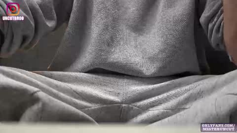 Snapshot of uncutgerman420 chatting on October 29, 2025, 7:15 pm Mister Uncut online show from October 29, 2025, 7:15 pm