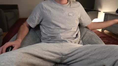 Snapshot of uncutgerman420 chatting on November 9, 2025, 7:23 pm Mister Uncut online show from November 9, 2025, 7:23 pm