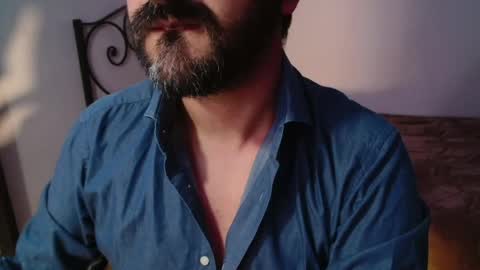 Giov online show from April 25, 2026, 7:11 pm