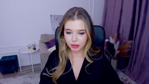 Alice online show from February 22, 2025, 1:55 am