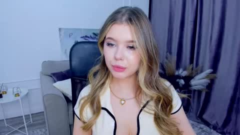 Alice online show from March 1, 2025, 2:55 pm