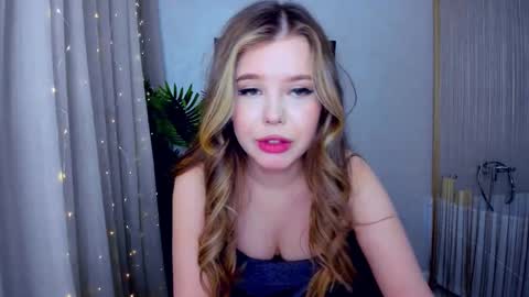 Alice online show from March 10, 2025, 10:55 pm