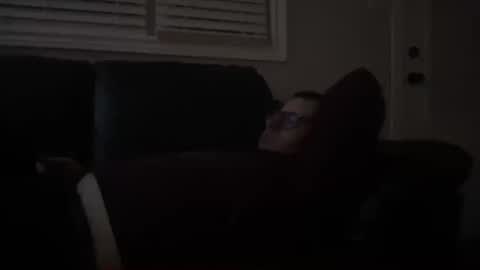 Snapshot of ungerisland chatting on January 1, 2025, 6:05 am ungerisland online show from January 1, 2025, 6:05 am