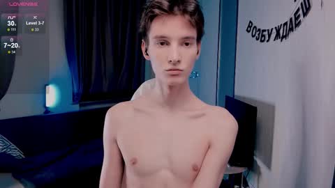 Kyle online show from December 18, 2025, 1:06 pm