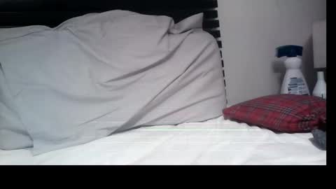 unknown19895155 online show from December 15, 2024, 2:08 am