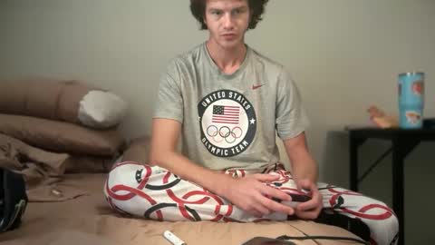 Stepbro online show from September 14, 2025, 11:31 am